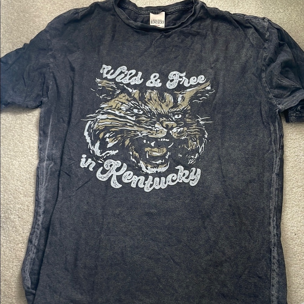 Shop Local Kentucky Wild & Free Graphic T-Shirt - washed Black